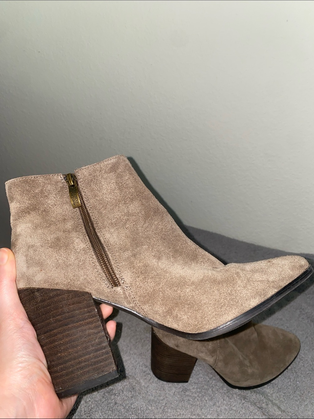 🪼Franco Fortini Suede Ankle booties!